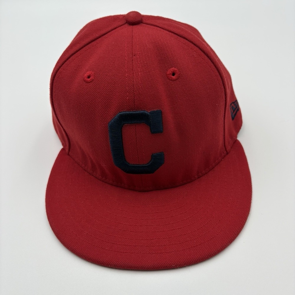 New Era 59FIFTY Cleveland Indians Red Official On-Field Fitted Hat Cap 7 3/8